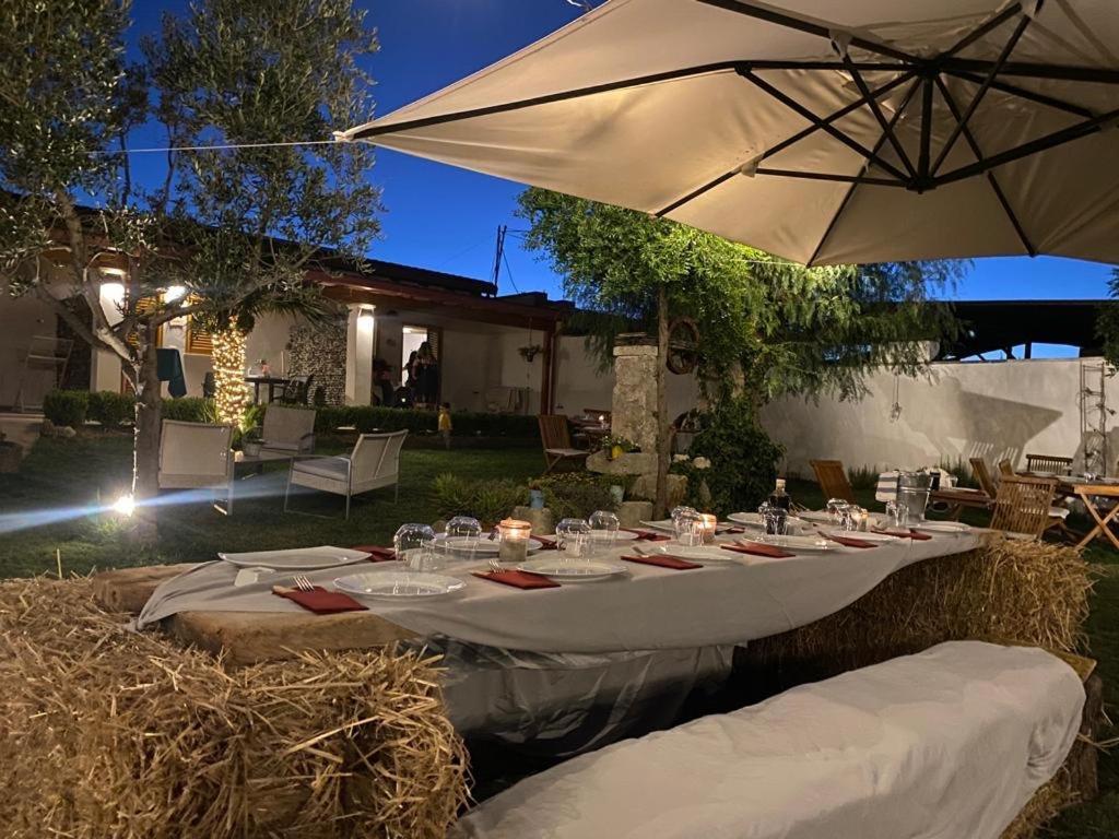 Masseria Capece Bed & Breakfast Uggiano La Chiesa Buitenkant foto